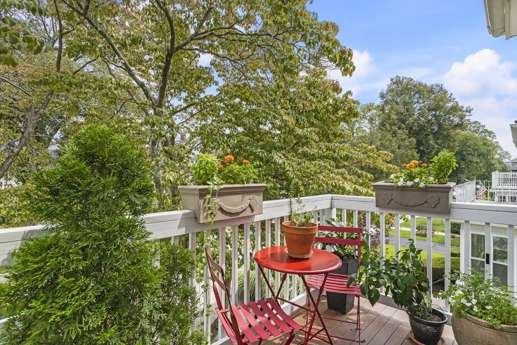 126 Redlands Road Boston, MA 02132 - Photo 20 of 40 Gallery Image 20