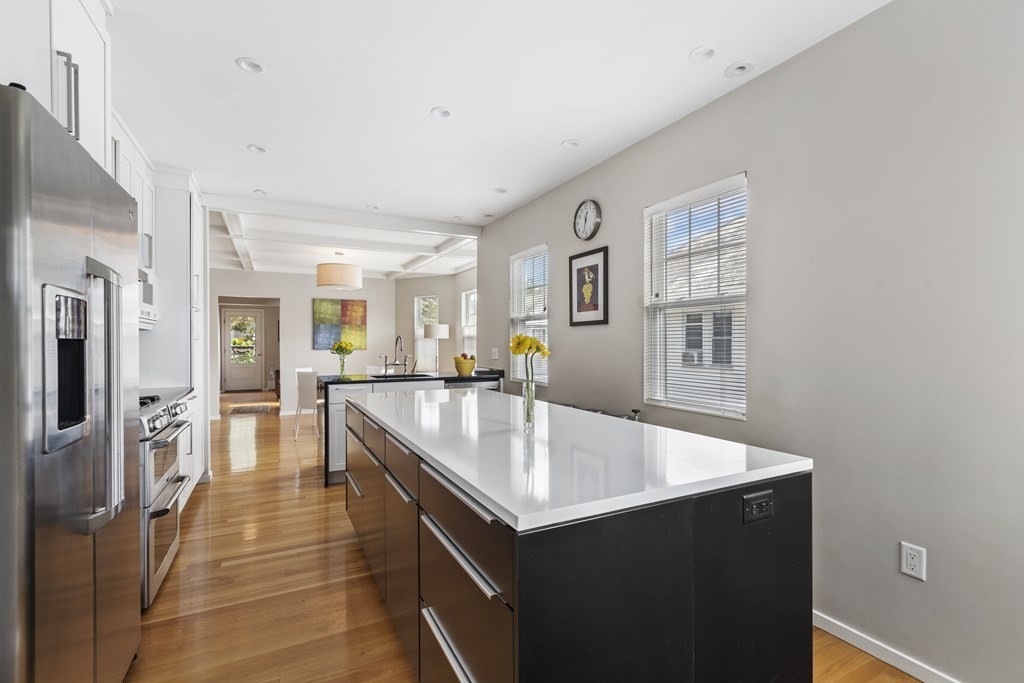 126 Redlands Road Boston, MA 02132 - Photo 5 of 40 Gallery Image 5