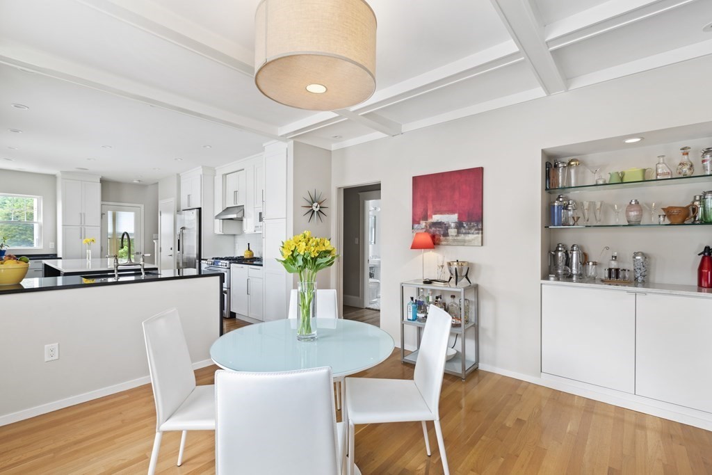126 Redlands Road Boston, MA 02132 - Photo 9 of 40 Gallery Image 9