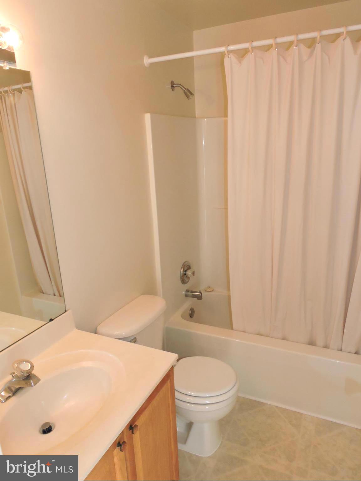 132 Ranson Estates Circle Ranson, WV 25438 - Photo 15 of 30 nicely appointed, w/an EZ clean fiberglass bathtub