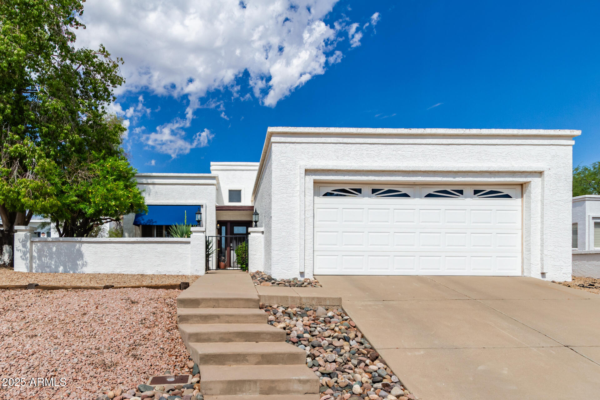 1316 East Winged Foot Road Phoenix, AZ 85022 - Photo 1 of 23 01 - Winged Foot