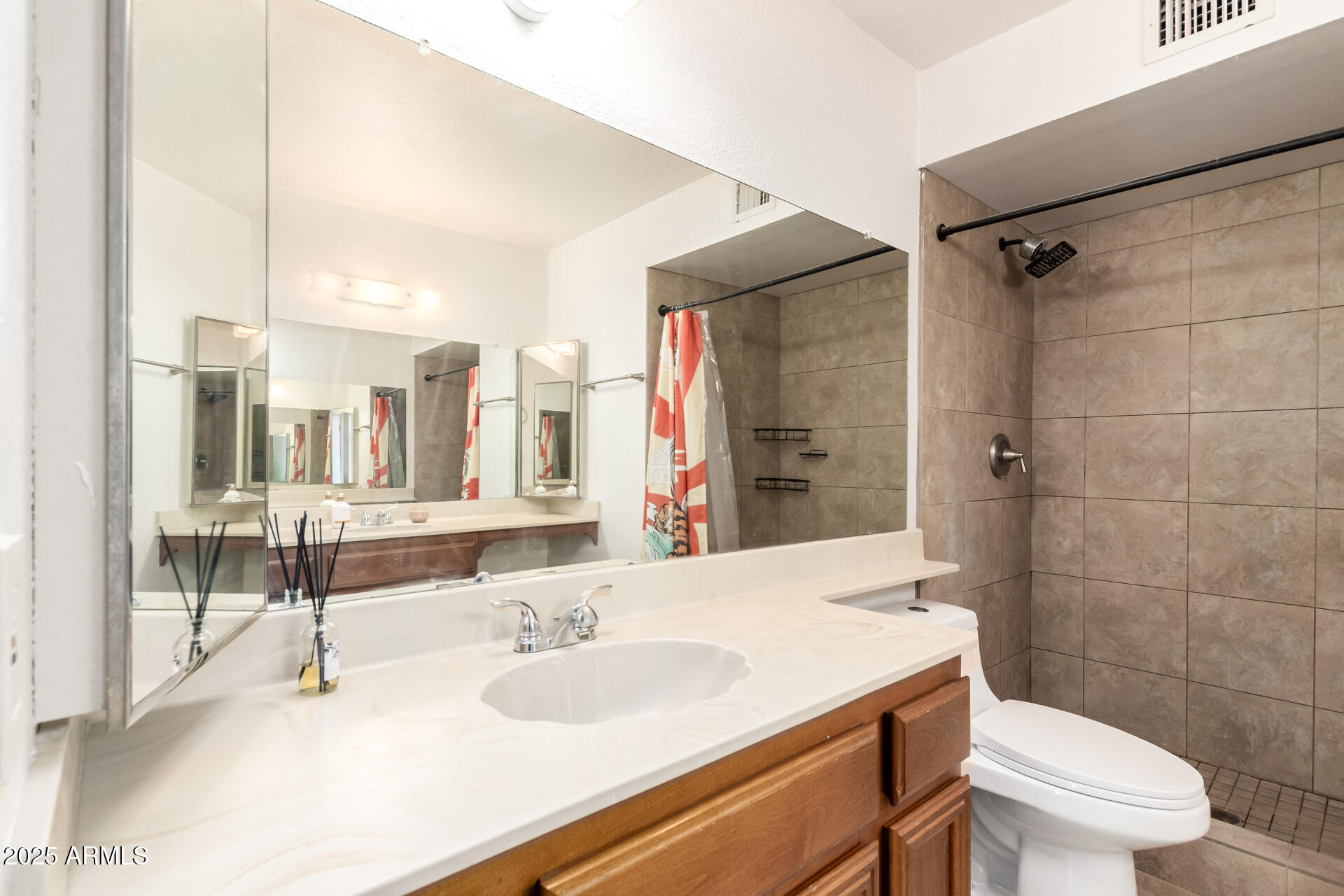 1316 East Winged Foot Road Phoenix, AZ 85022 - Photo 14 of 23 25 - Winged Foot