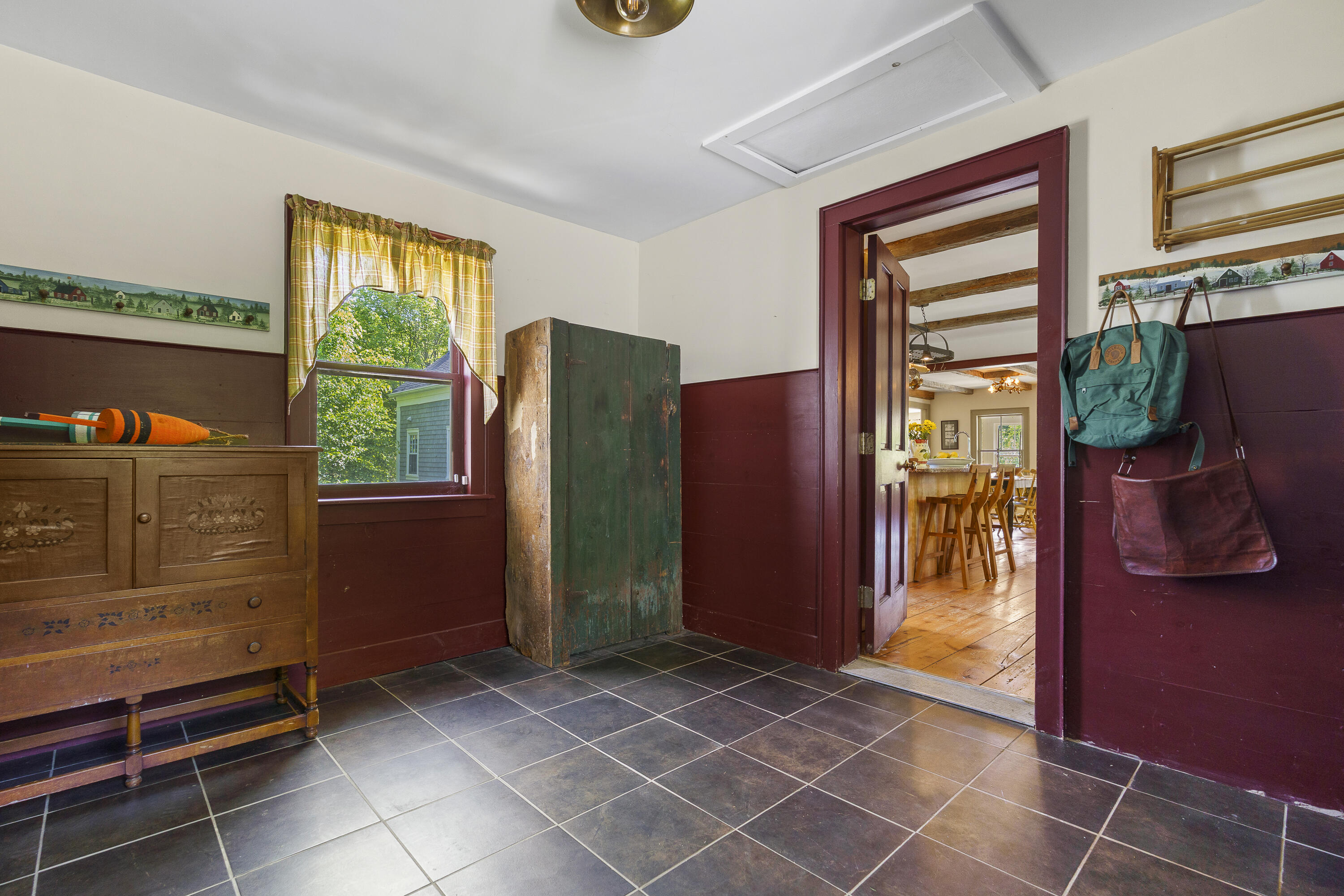 285 East Pond Road Jefferson, ME 04348 - Photo 4 of 44