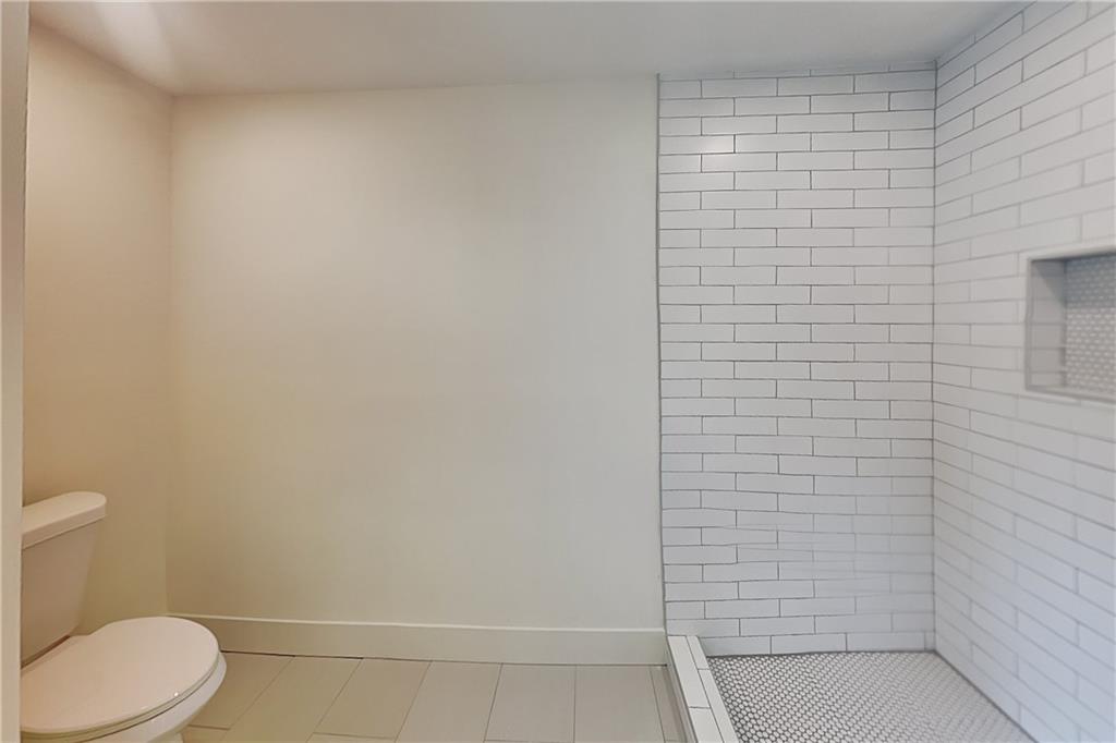 360 Simpson Terrace Northwest Atlanta, GA 30314 - Photo 11 of 20