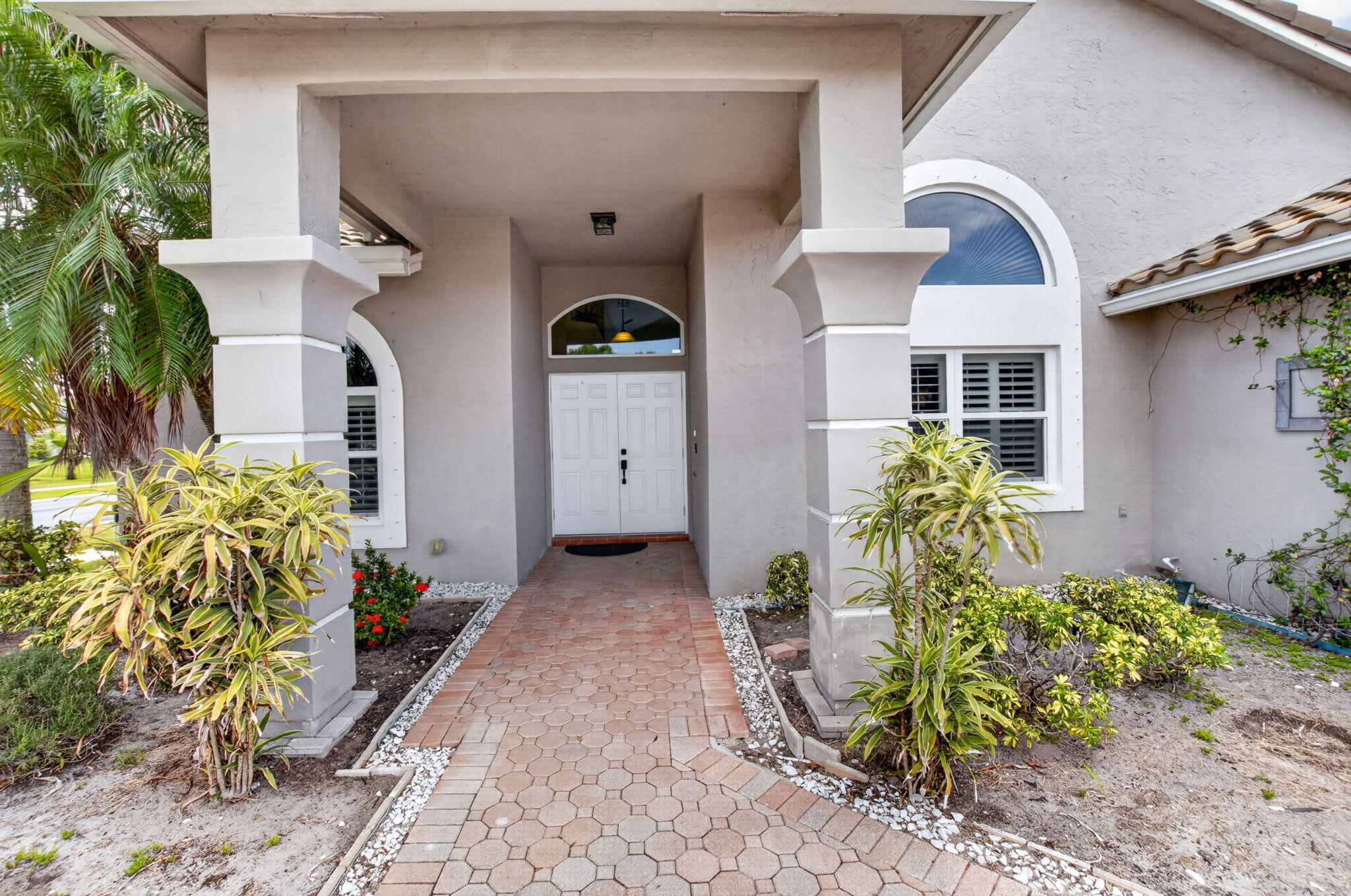 9336 Water Course Way Boynton Beach, FL 33437 - Photo 3 of 46 5-web-or-mls-DSC_9616