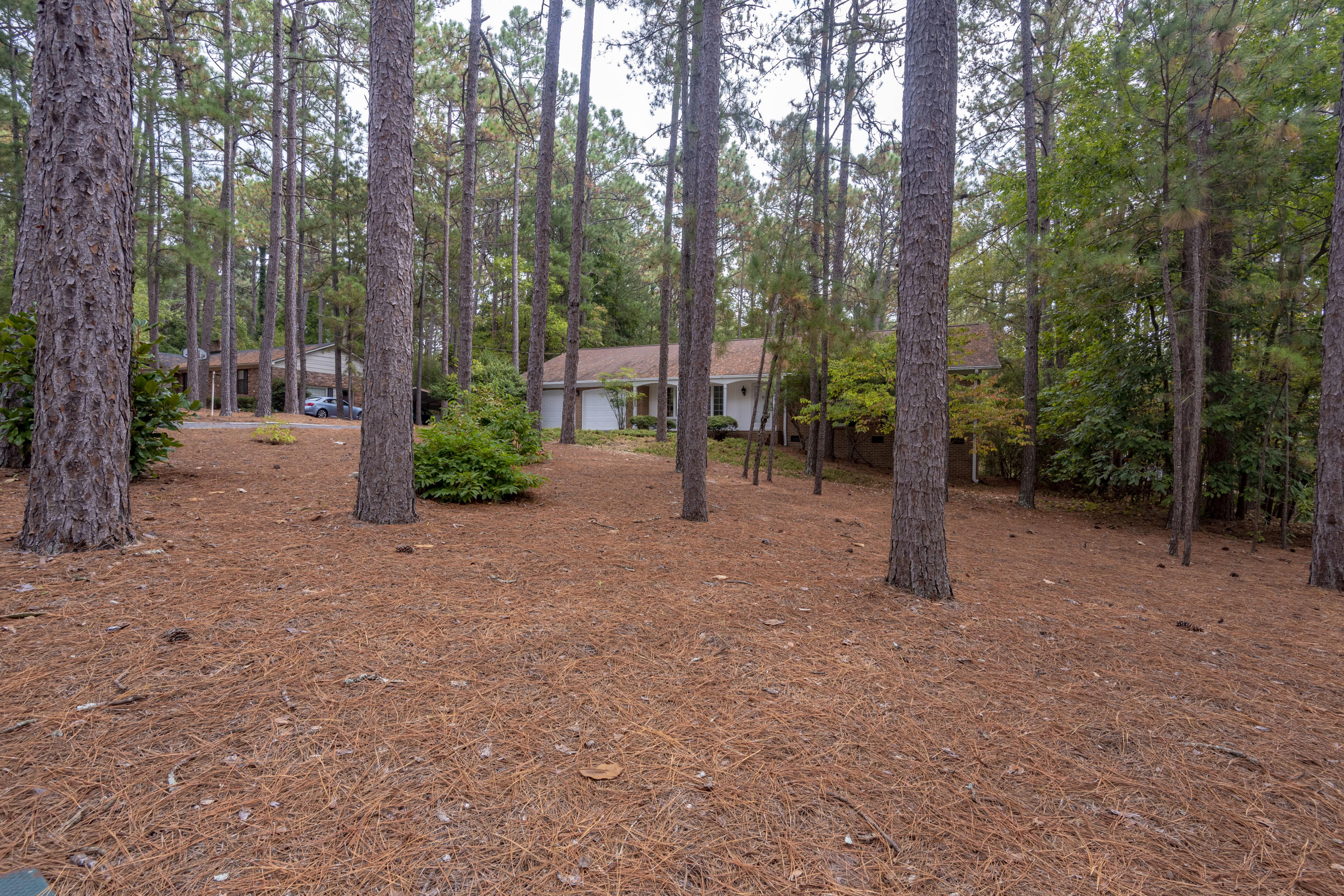 265 Cliff Road Southern Pines, NC 28387 - Photo 5 of 48 DSC_4755