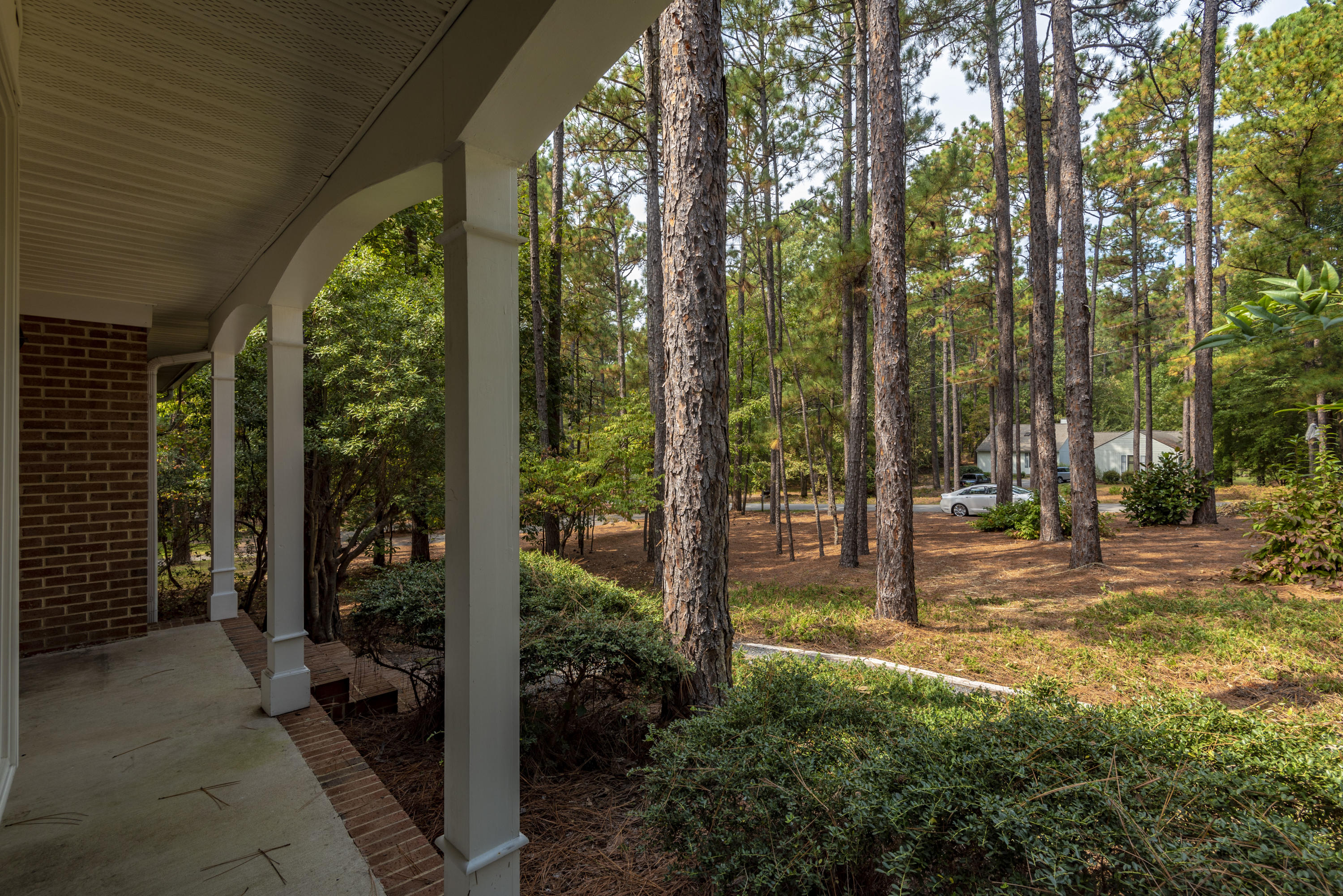 265 Cliff Road Southern Pines, NC 28387 - Photo 9 of 48 DSC_4767