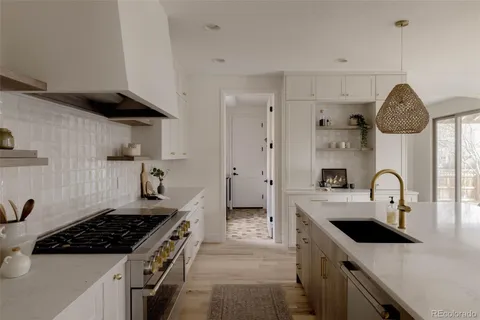 $1,500,000 | 9041 East 29th Avenue, Denver, CO 80238