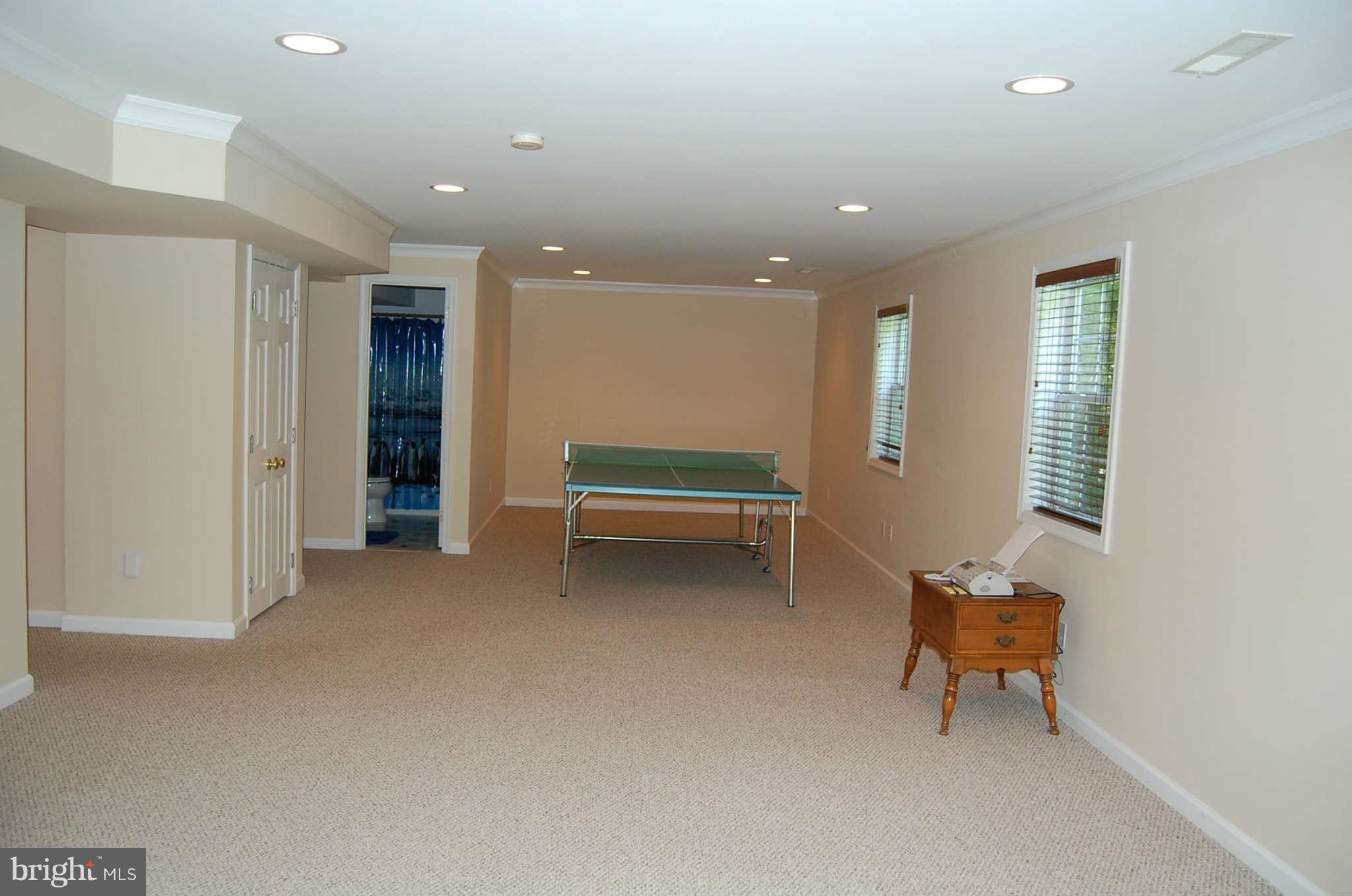 12701 Knoll Road Mount Airy, MD 21771 - Photo 22 of 27 Interior (General)