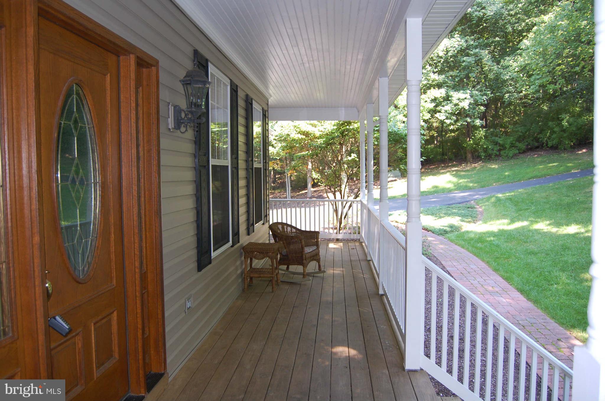 12701 Knoll Road Mount Airy, MD 21771 - Photo 4 of 27 Exterior (Front)