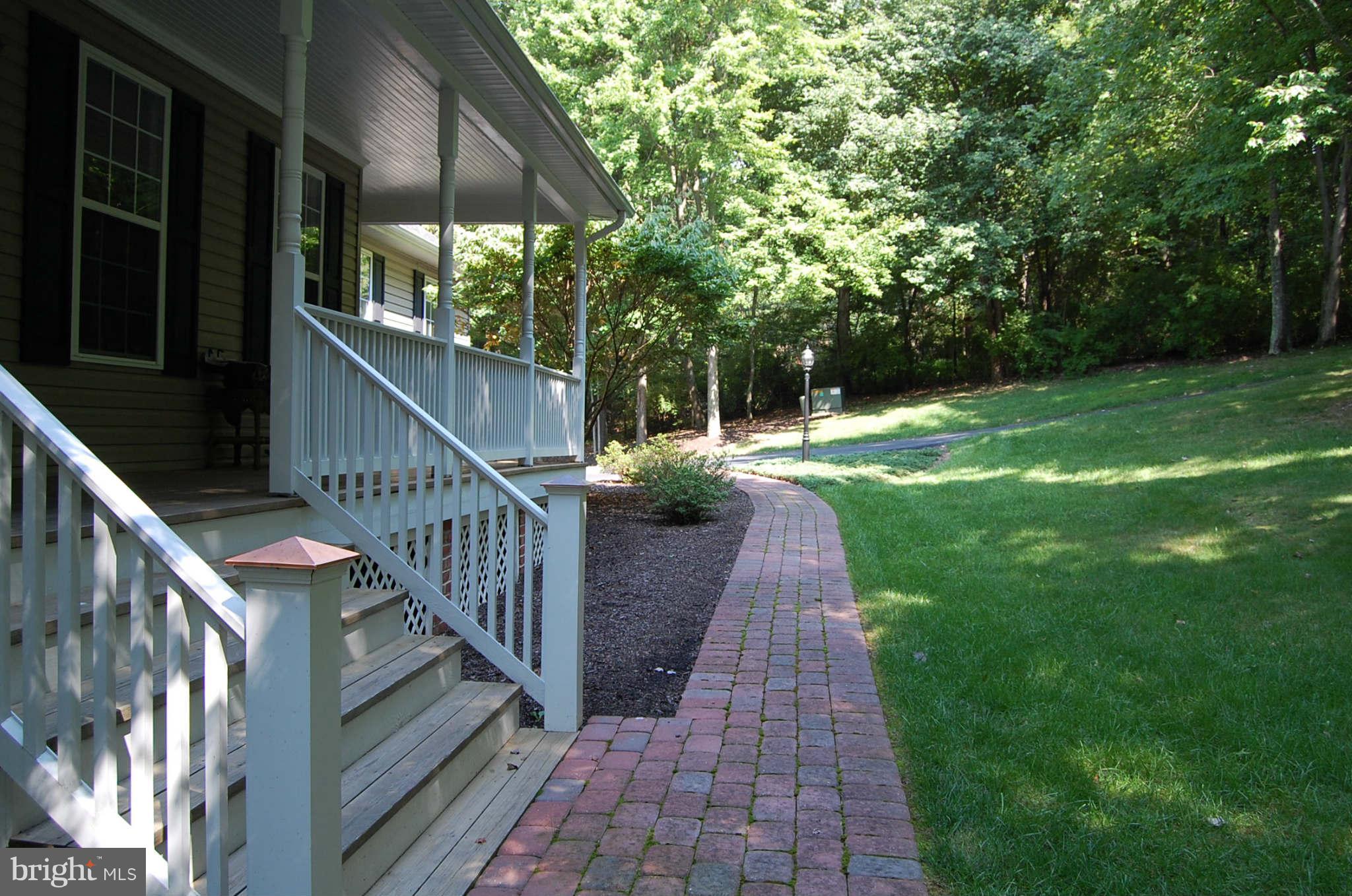 12701 Knoll Road Mount Airy, MD 21771 - Photo 6 of 27 Exterior (General)