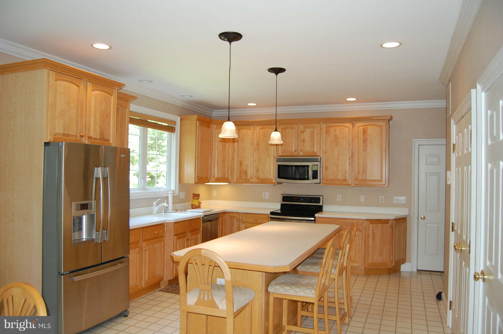 12701 Knoll Road Mount Airy, MD 21771 - Photo 10 of 27 Kitchen
