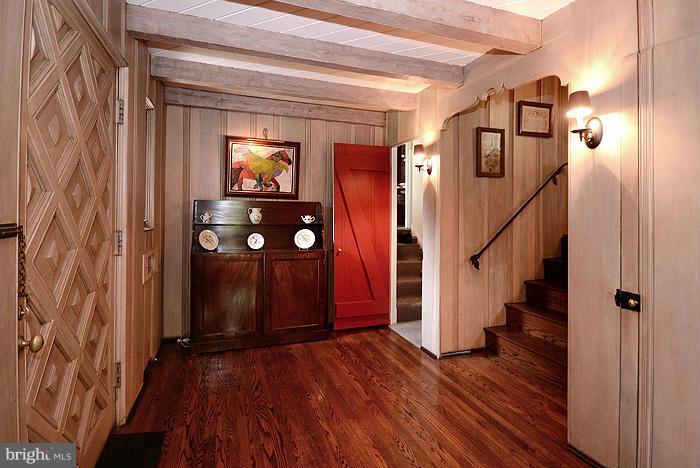 3502 Southvale Road Baltimore, MD 21208 - Photo 4 of 15 Interior (General)