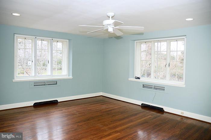 3502 Southvale Road Baltimore, MD 21208 - Photo 10 of 15 Bedroom
