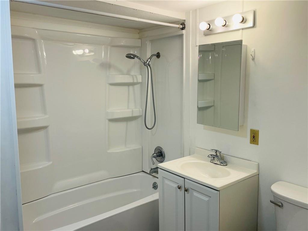 602 East Eisenhower Road Lansing, KS 66043 - Photo 13 of 21