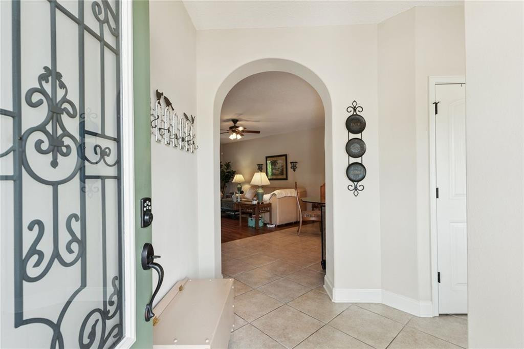 152 Villa Road Brunswick, GA 31525 - Photo 3 of 37 Entrance
