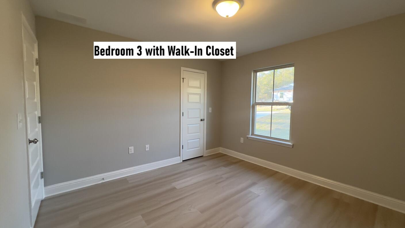 430 Scooter Cove Crestview, FL 32539 - Photo 16 of 25 Bedroom 3