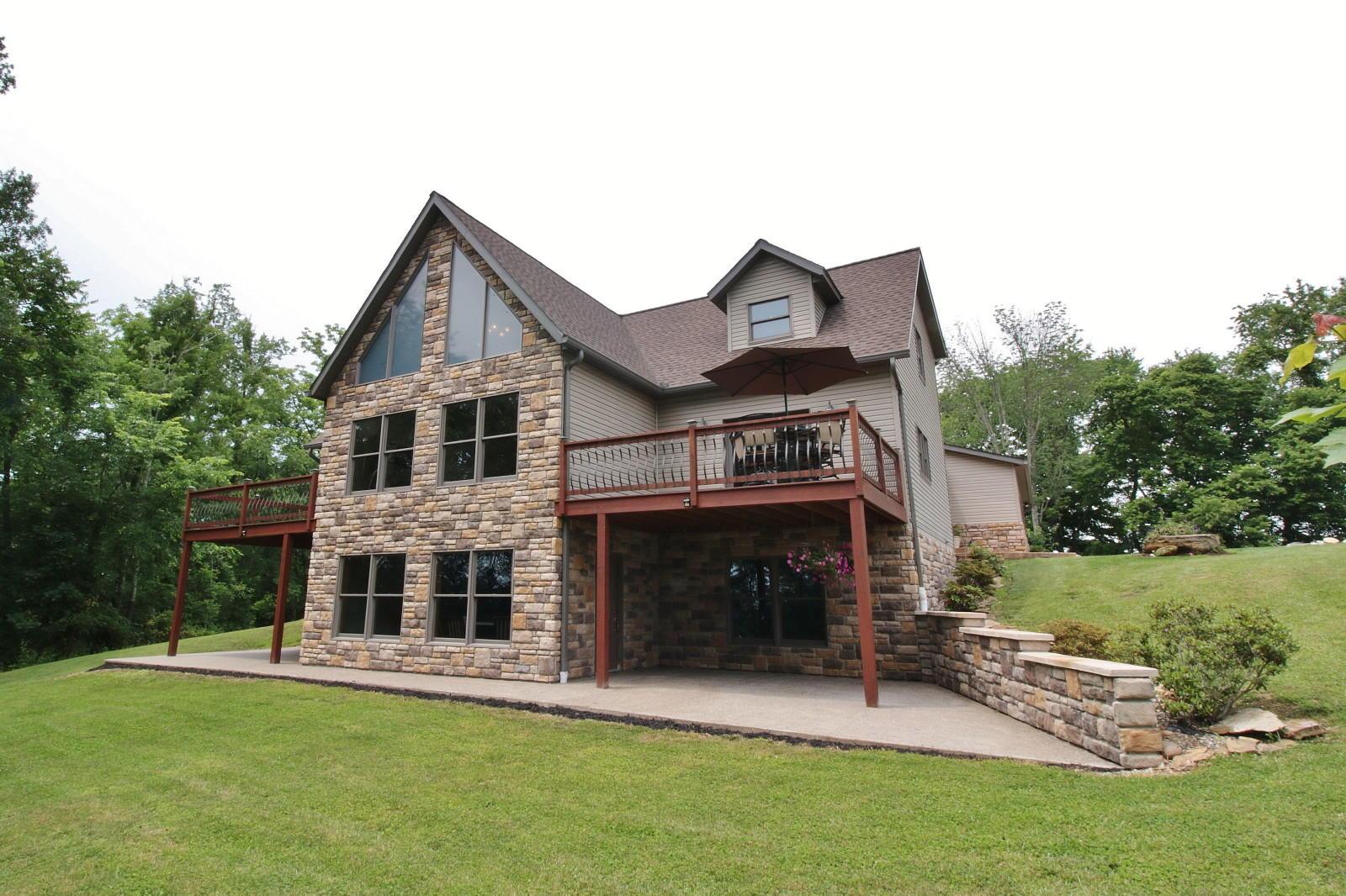 705 Jersey Ridge Road Zanesville, OH 43701 - Photo 1 of 33