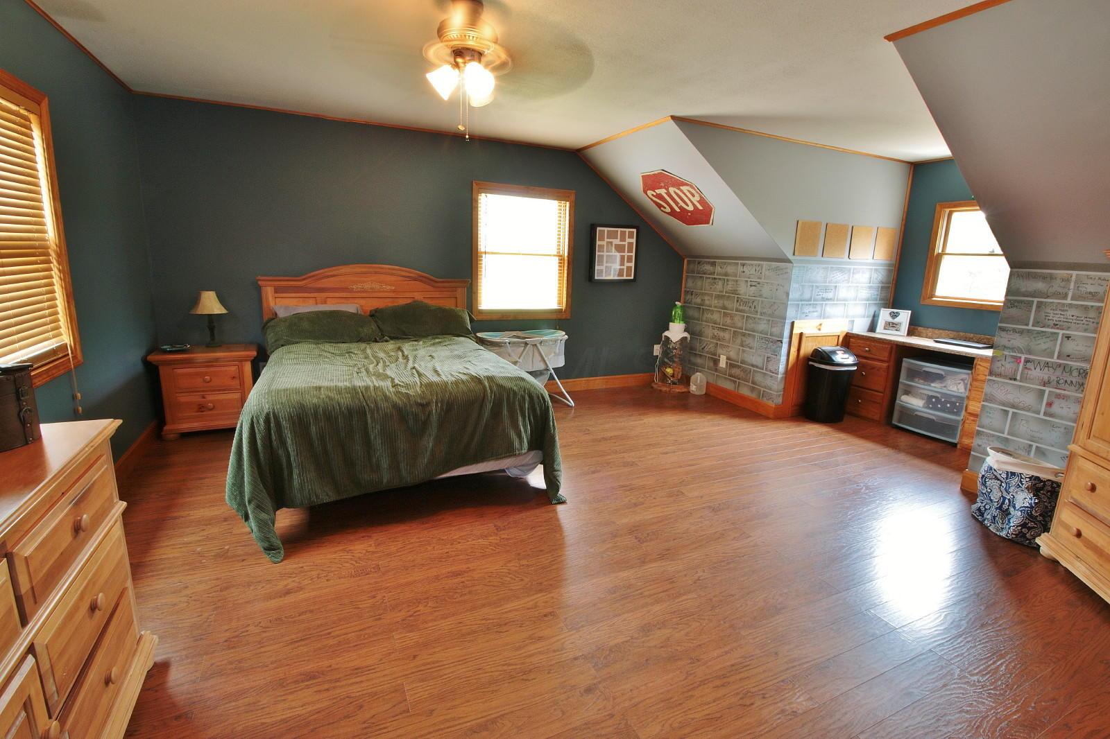 705 Jersey Ridge Road Zanesville, OH 43701 - Photo 13 of 33