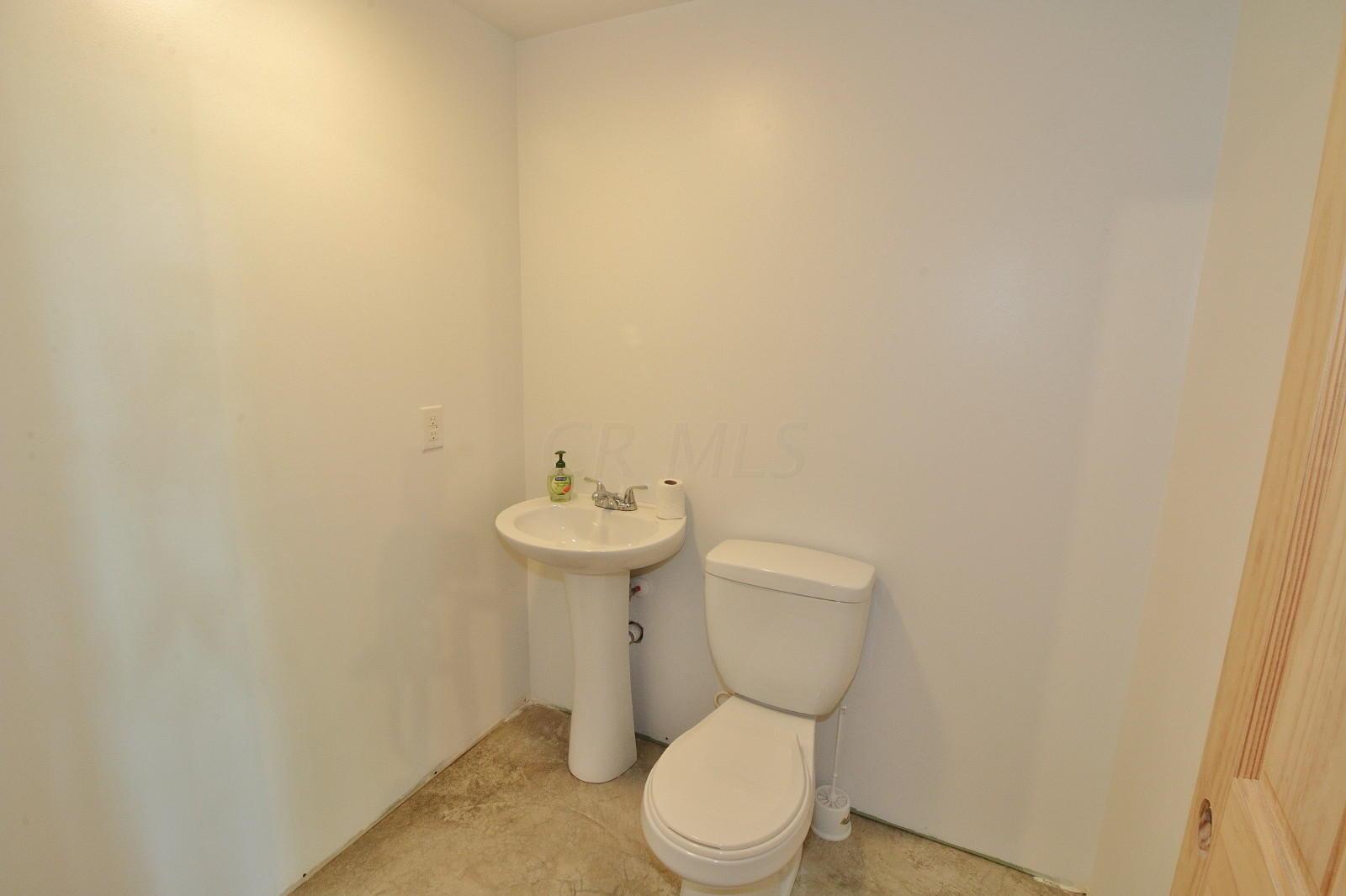 705 Jersey Ridge Road Zanesville, OH 43701 - Photo 19 of 33