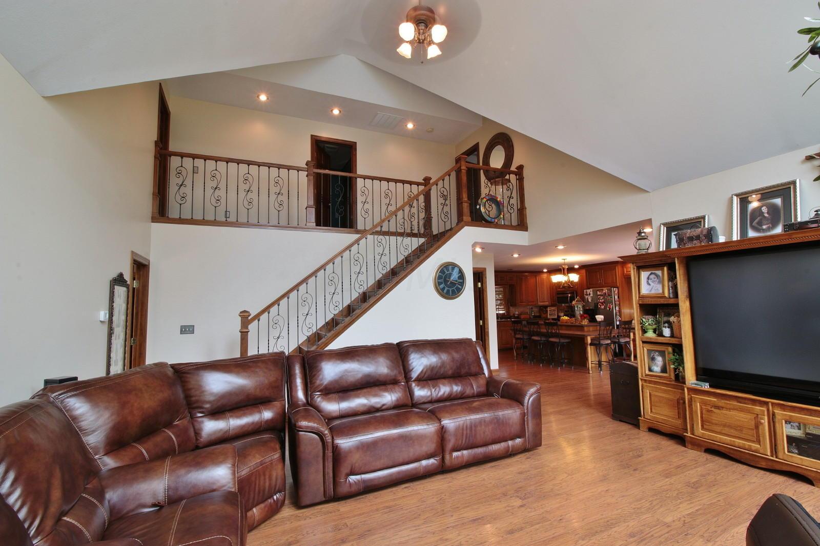 705 Jersey Ridge Road Zanesville, OH 43701 - Photo 4 of 33
