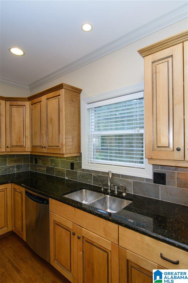 193 Clairmont Road Sterrett, AL 35147 - Photo 8 of 45