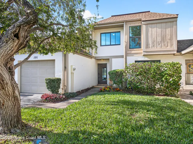 $325,000 | 196 Country Club Drive, Melbourne, FL 32940