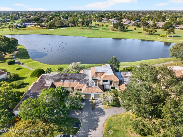 $325,000 | 196 Country Club Drive, Melbourne, FL 32940