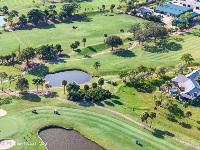 $325,000 | 196 Country Club Drive, Melbourne, FL 32940