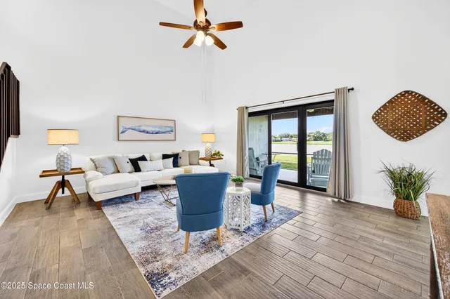 $325,000 | 196 Country Club Drive, Melbourne, FL 32940
