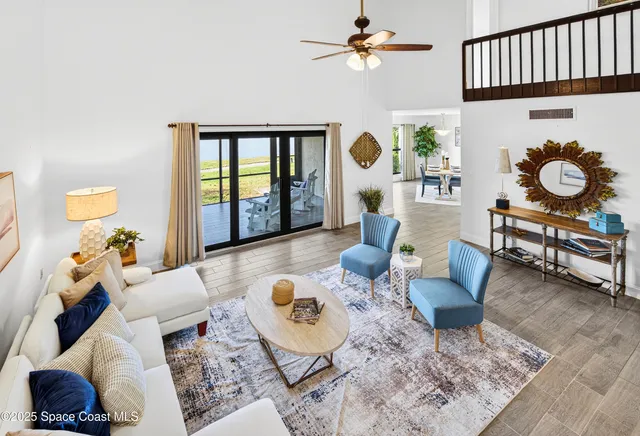 $325,000 | 196 Country Club Drive, Melbourne, FL 32940