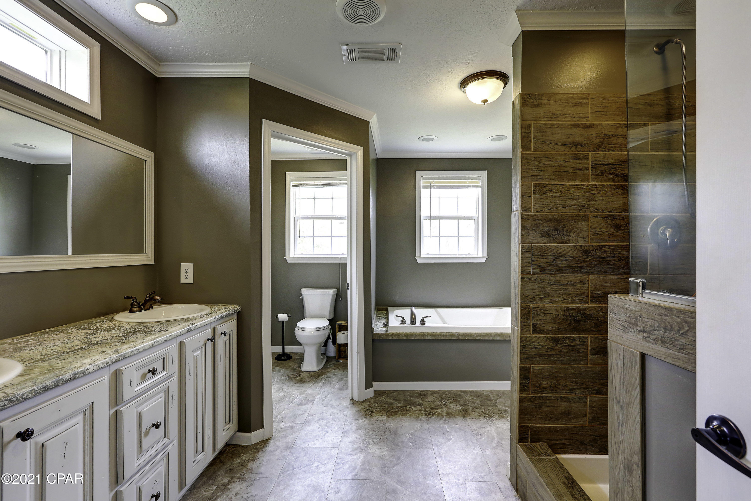 19220 Ross Road Fountain, FL 32438 - Photo 25 of 51 Gallery Image 25