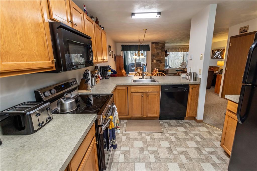 1847 Eagles Ridge Way Hidden Valley, PA 15502 - Photo 13 of 37 Half Bath