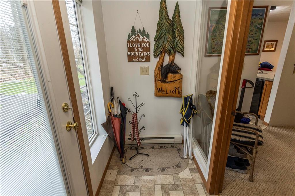 1847 Eagles Ridge Way Hidden Valley, PA 15502 - Photo 3 of 37