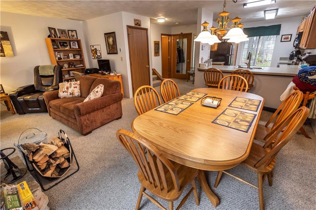 1847 Eagles Ridge Way Hidden Valley, PA 15502 - Photo 7 of 37