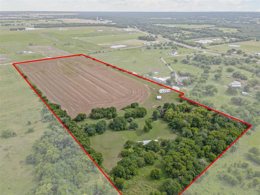 167 Hcr 4105 Covington, TX 76636 - Photo 2 of 32 Aerial view of sparsely populated area featuring property boundaries highlighted