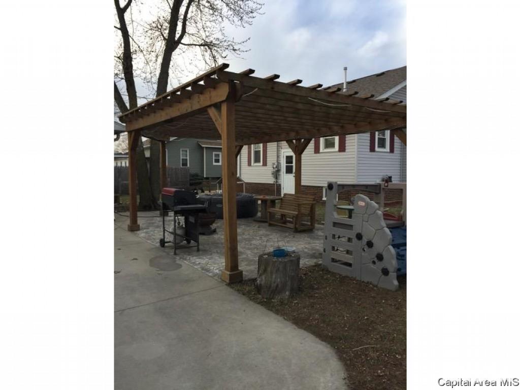 102 West Patterson Street Roodhouse, IL 62082 - Photo 16 of 19