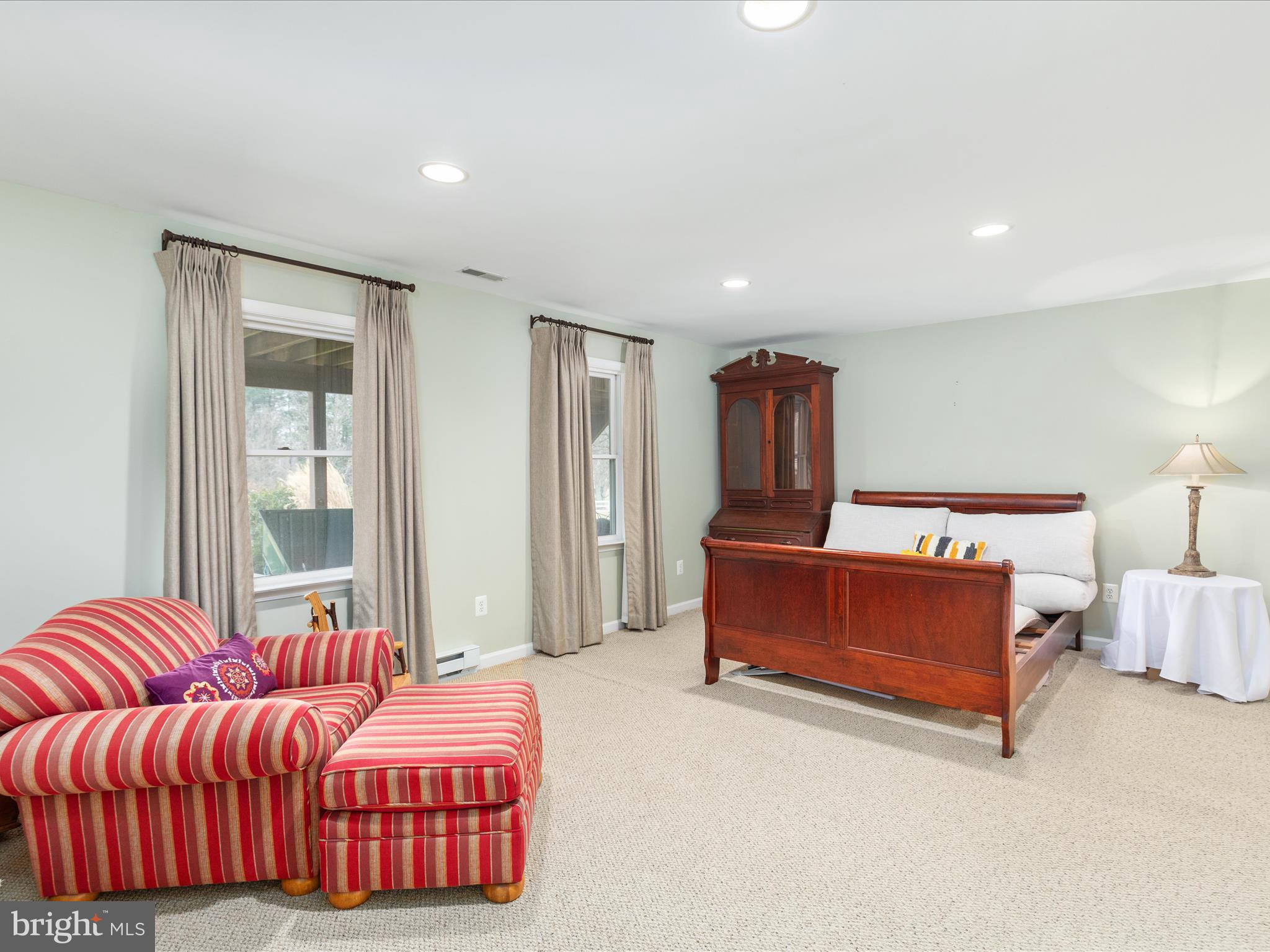 36823 Shoemaker School Road Purcellville, VA 20132 - Photo 29 of 59 Lower level bedroom