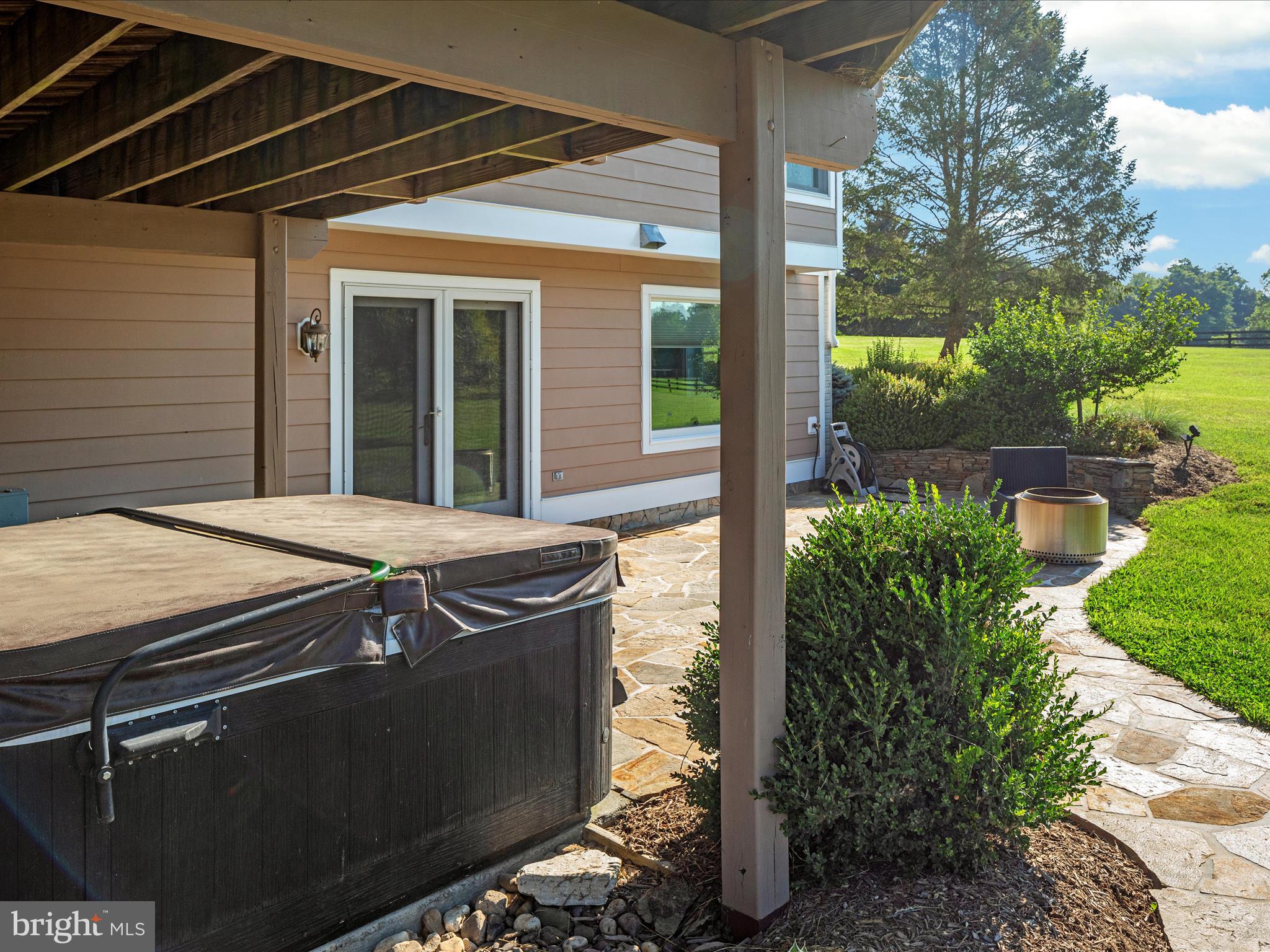 36823 Shoemaker School Road Purcellville, VA 20132 - Photo 38 of 59 a view of a backyard with plants