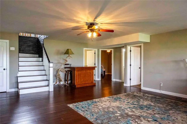 $1 | 10550 Hwy A, Higbee, MO 65257