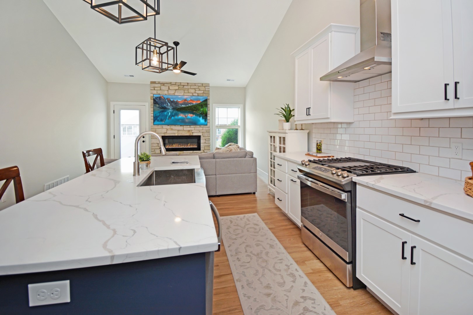 1723 Glenbridge Road Bloomington, IL 61704 - Photo 20 of 78