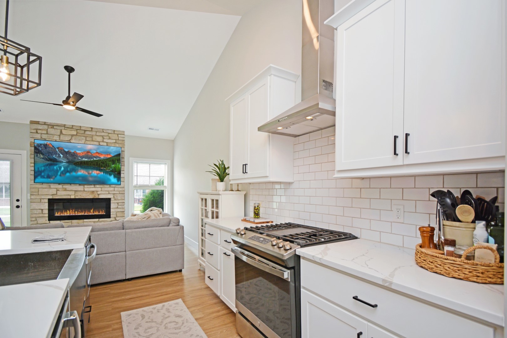 1723 Glenbridge Road Bloomington, IL 61704 - Photo 21 of 78