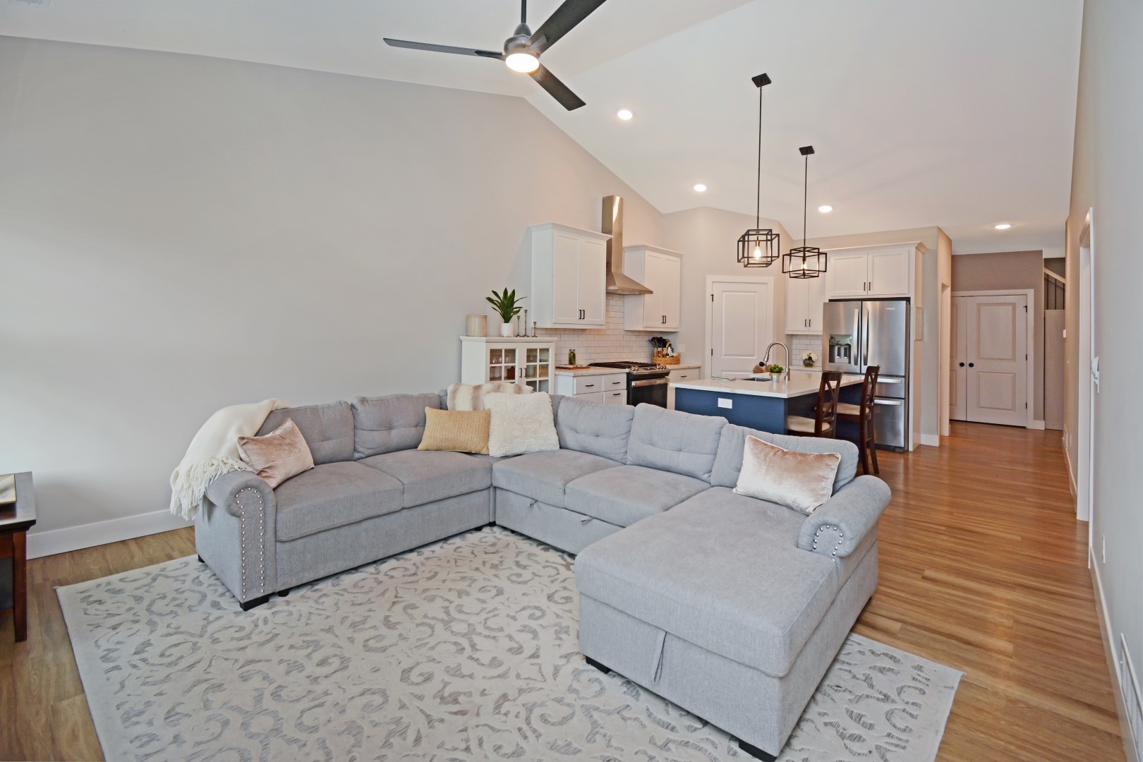 1723 Glenbridge Road Bloomington, IL 61704 - Photo 25 of 78