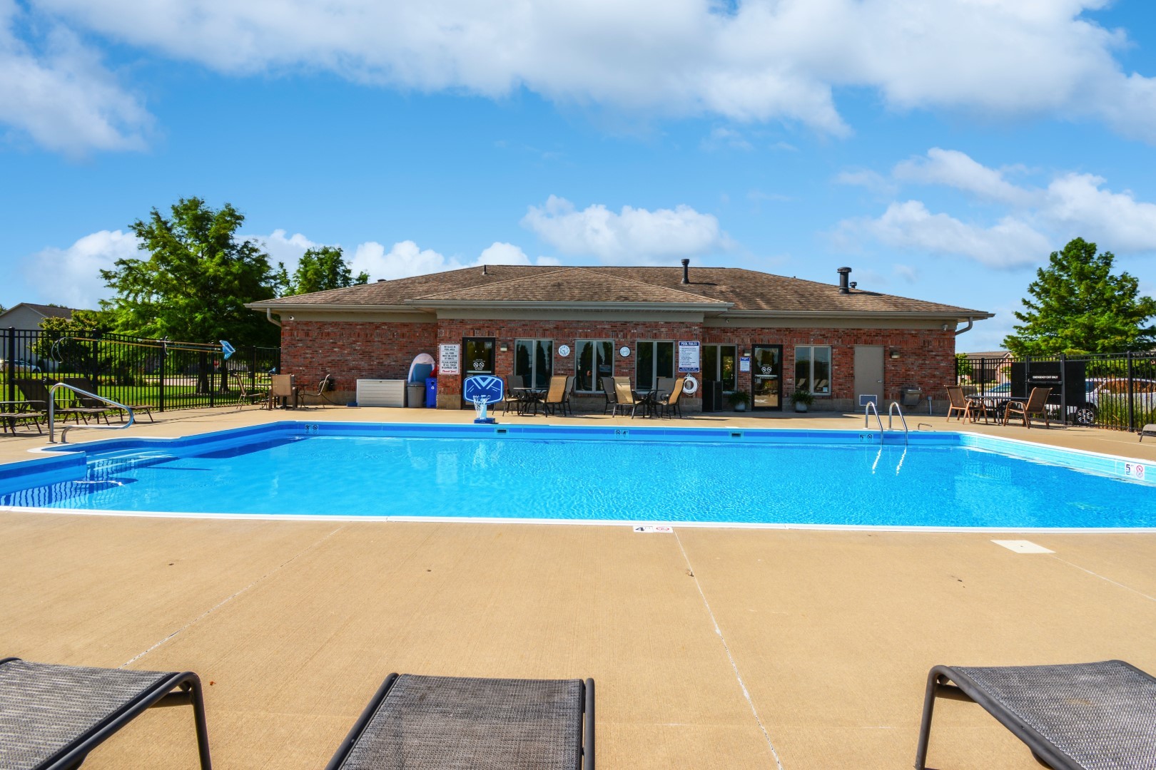 1723 Glenbridge Road Bloomington, IL 61704 - Photo 61 of 78