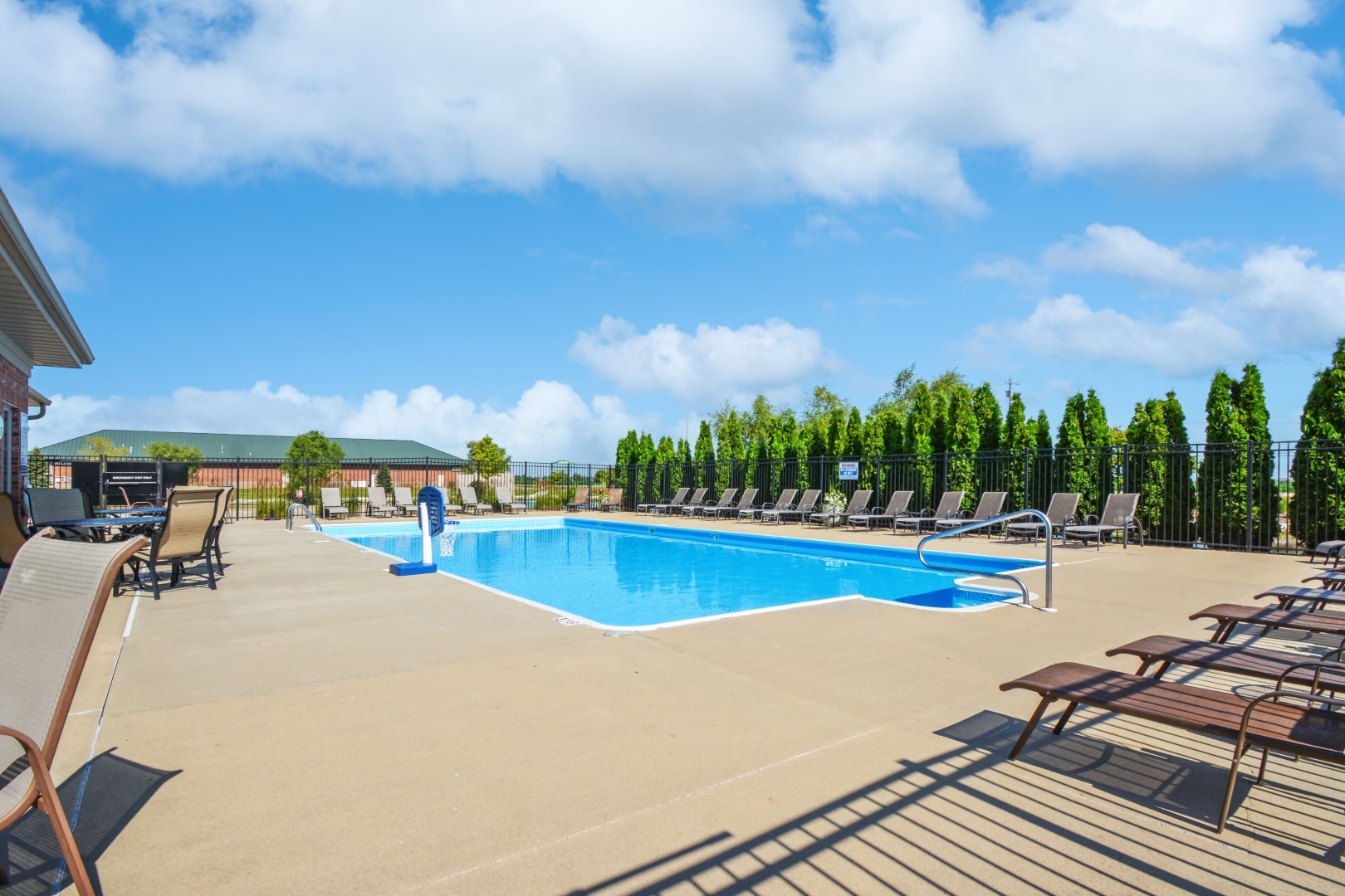 1723 Glenbridge Road Bloomington, IL 61704 - Photo 62 of 78