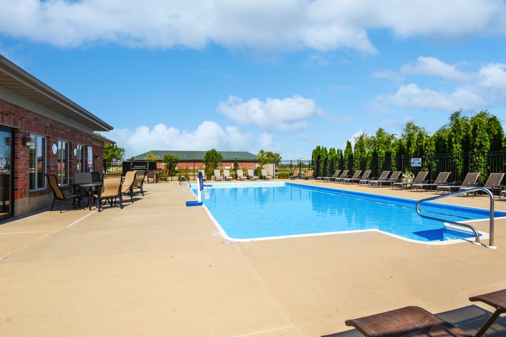 1723 Glenbridge Road Bloomington, IL 61704 - Photo 63 of 78