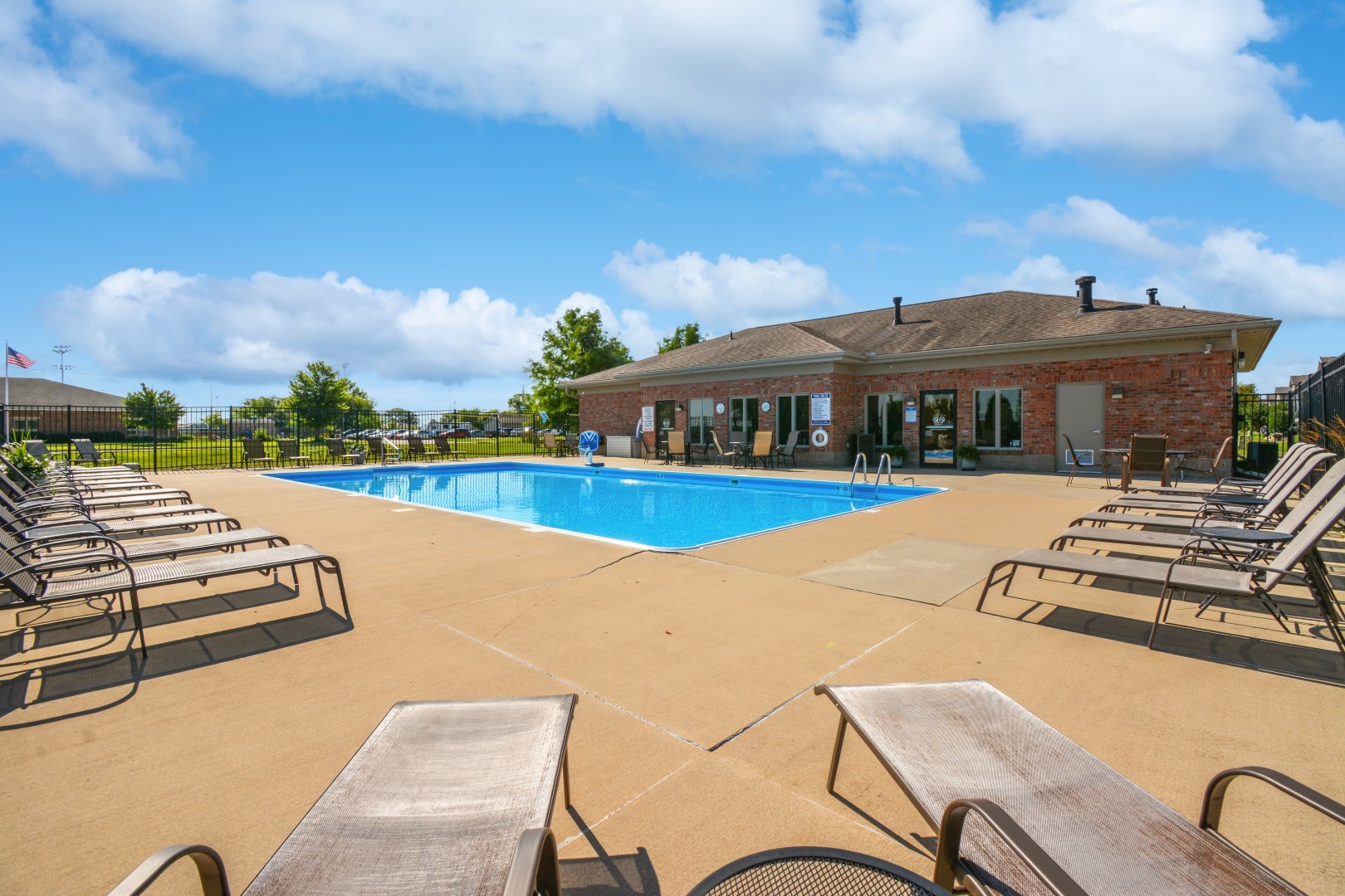 1723 Glenbridge Road Bloomington, IL 61704 - Photo 66 of 78