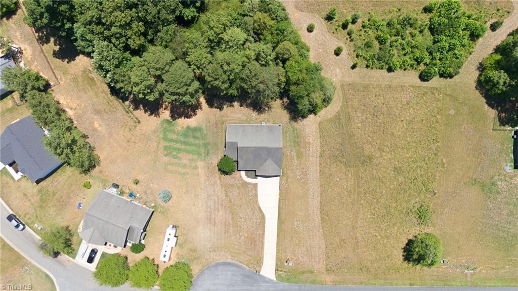 2100 Waterford Pointe Road Lexington, NC 27292 - Photo 5 of 31
