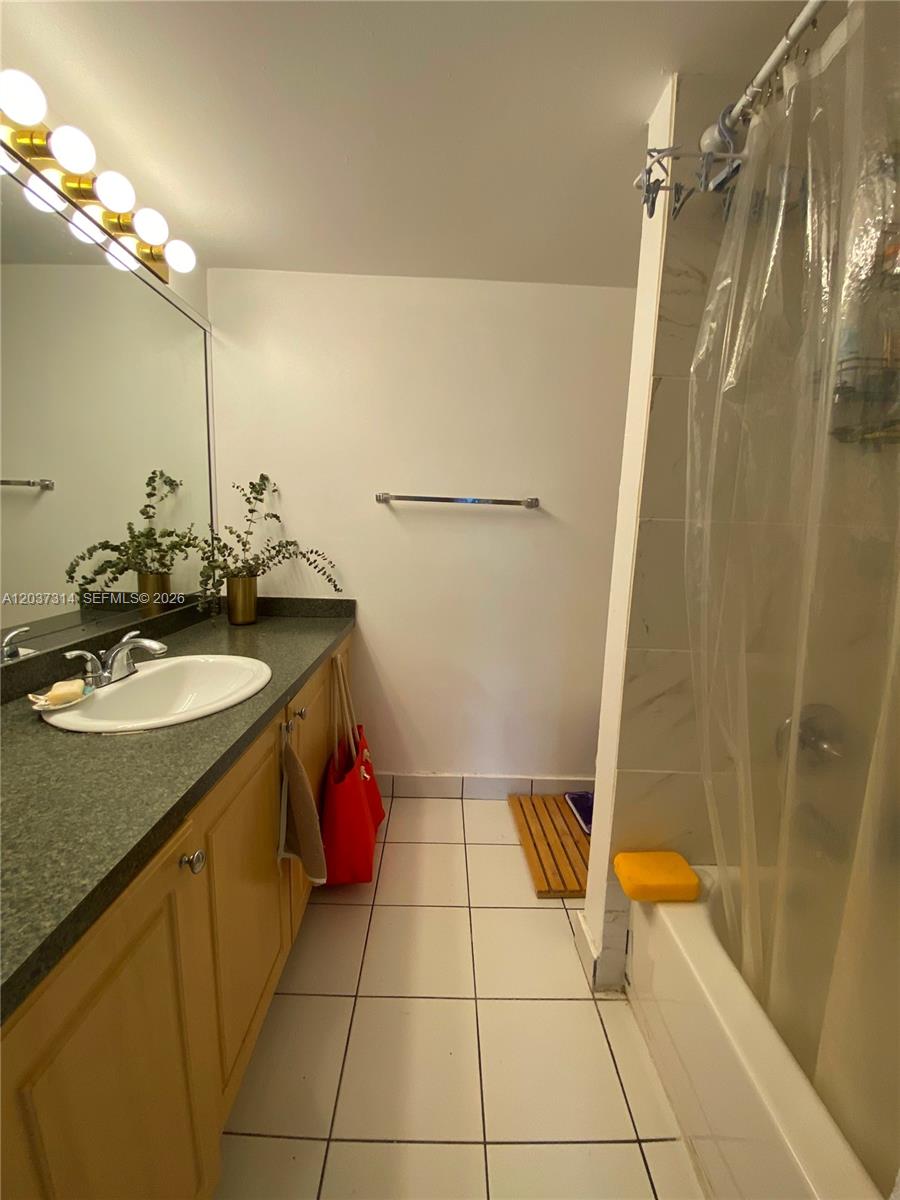 605 South Pine Island Road, Unit 404A Plantation, FL 33324 - Photo 11 of 23