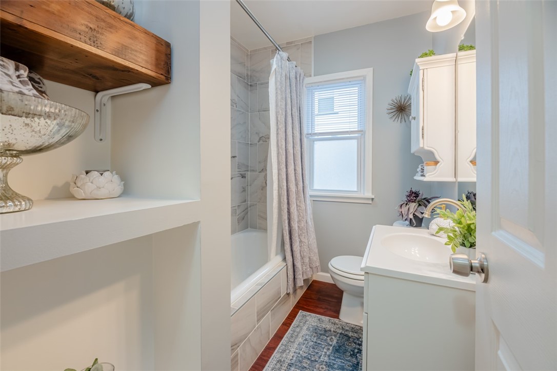 234 Pemberton Road Irondequoit, NY 14622 - Photo 17 of 39